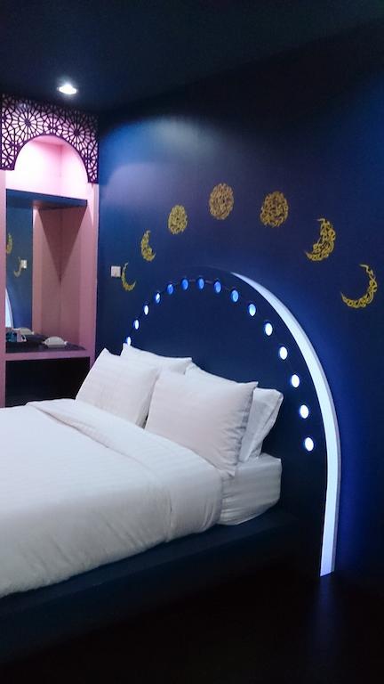 De Ja Moon Hostel Csiangmaj Kültér fotó