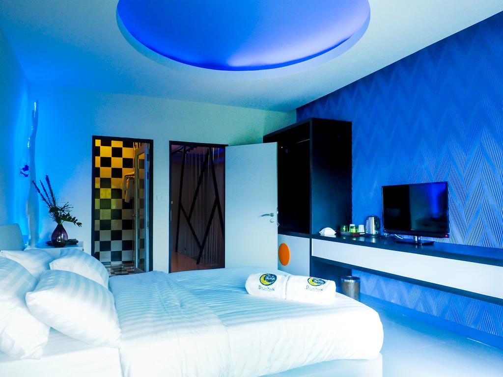 De Ja Moon Hostel Csiangmaj Kültér fotó